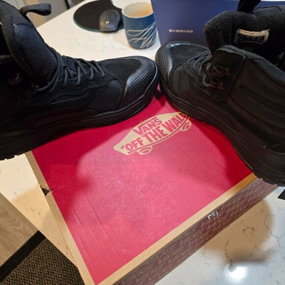 Vans UltraRange EXO Hi MTE-2 Mens Size HIKING Boot Shoe 10 Black Waterproof NEW - Picture 10 of 15
